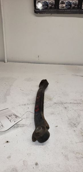 12-17 HYUNDAI SONATA Upper Control Arm Rear AA 114102