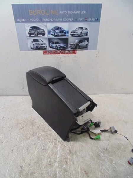 14-18 VOLVO S60 Console Front Floor Without Rear Vent AA 33798