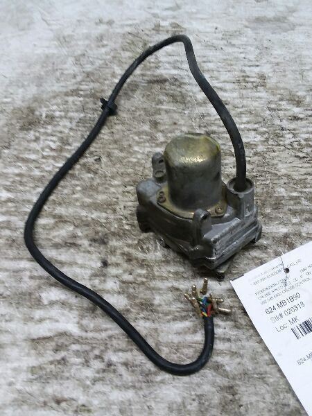 1990 MERCEDES 190E Cruise Speed Regulator 65724