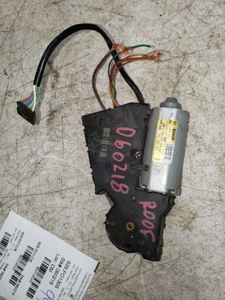 2003-2010 PORSCHE CAYENNE ROOF MOTOR 108345