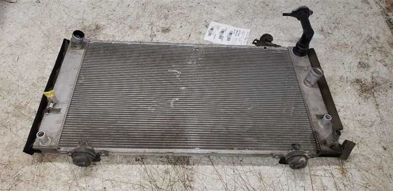 2004-2009 TOYOTA PRIUS RADIATOR 1604121281 KR107812