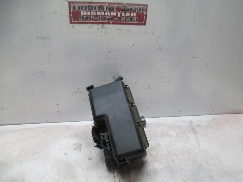 2006 Fuse Box Engine VOLVO XC90  14550