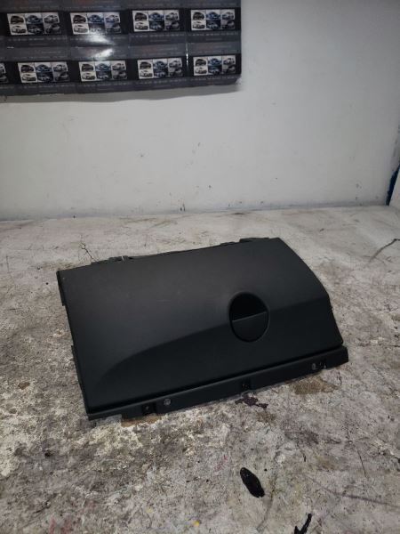 2012-2017 FIAT 500 COUPE Glove Box 63597