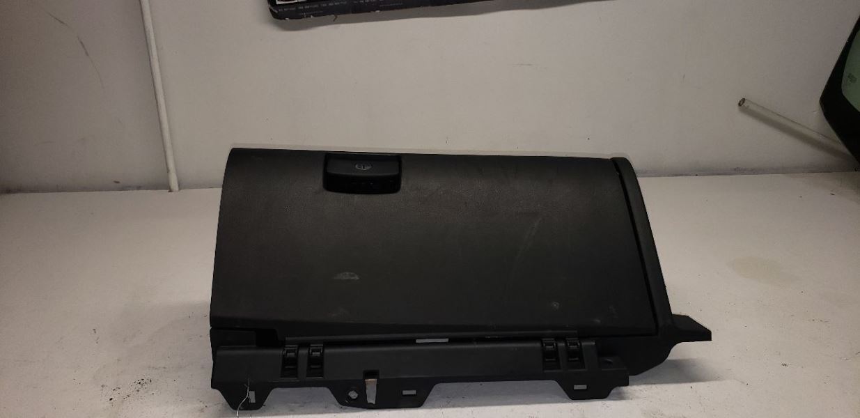 2017 Glove Box SUBARU IMPREZA AA 119709