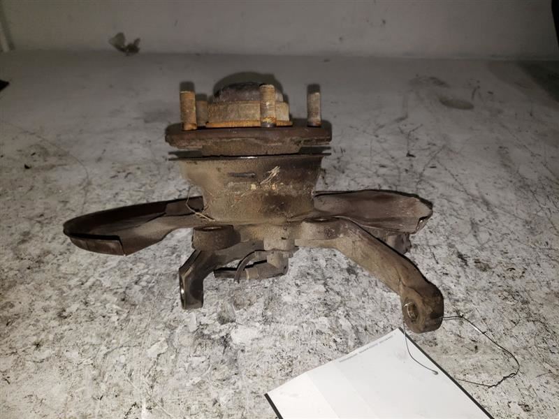 88-97 JAGUAR  XJ6 Passenger Right Front Spindle/Knuckle AA115812