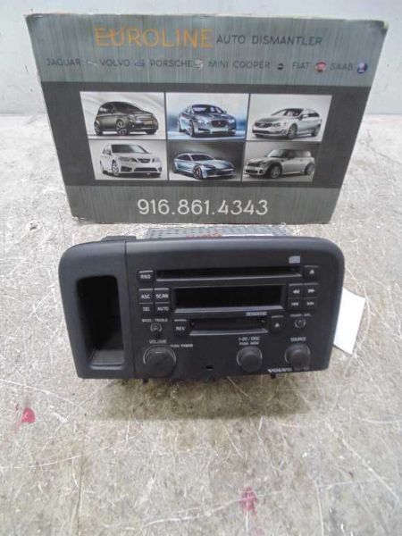 99-04 VOLVO 80 SERIES Audio Equipment Radio Receiver With CD 33426