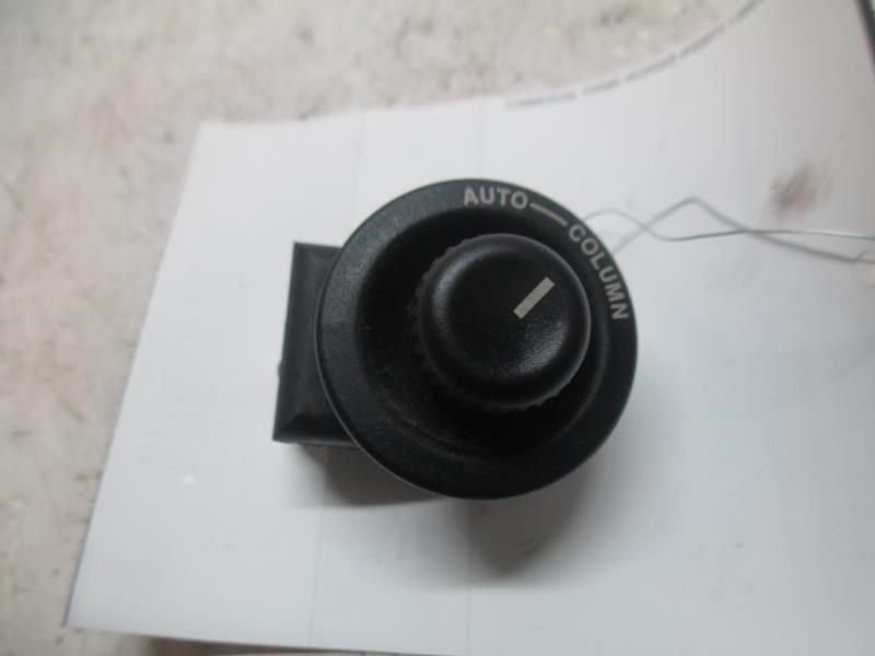 S TYPE    2005 Dash/Interior/Seat Switch 16450