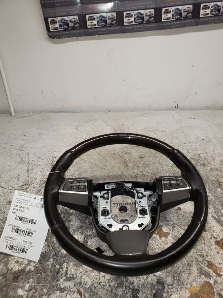 SRX       2012 Steering Wheel 123783