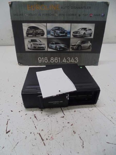 03-05 PORSCHE 911Audio Equipment Radio 996 Model Remote CD Changer  45086