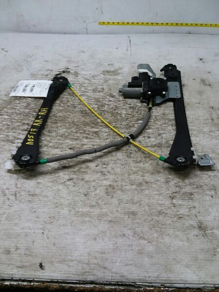 04-07 JAGUAR XJ8 Passenger Right Rear Window Regulator Base AA 65853