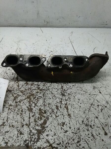 04-07JAGUAR  XJ8 Driver Exhaust Manifold Without Supercharged Option AA 46211