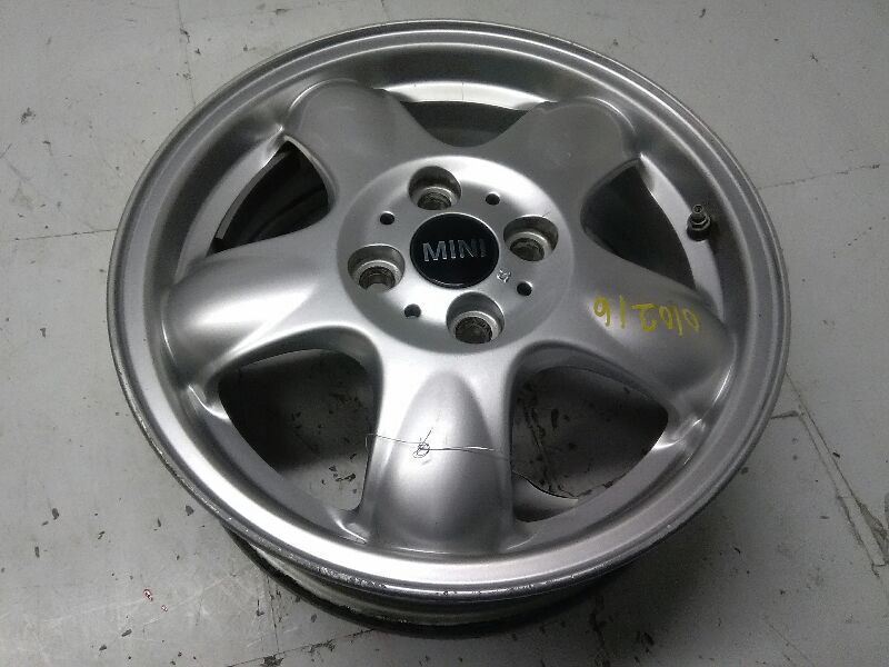 08-14 MINI COOPER  CLUBMAN Wheel 15×5-1/2 Alloy 5 Spoke Silver AA 54765