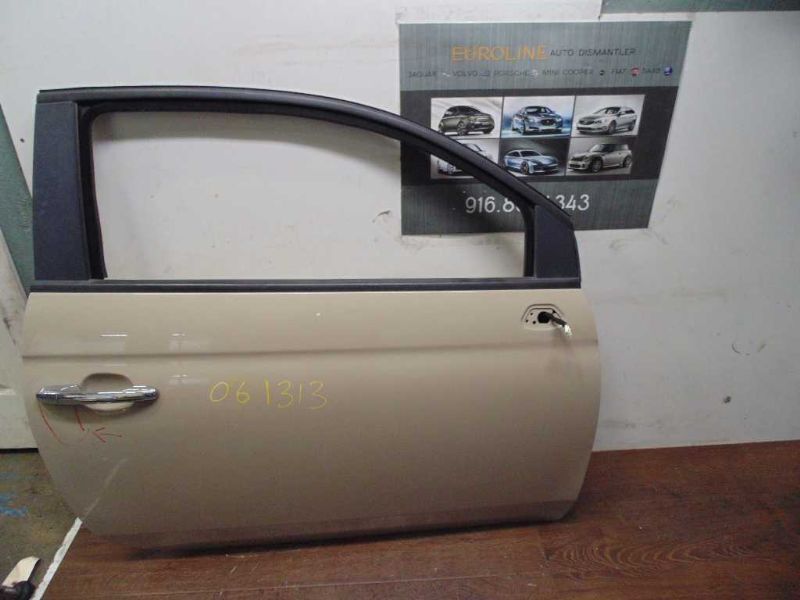 12-17 FIAT 500 Passenger Front Door Electric 2 Door AA 10709