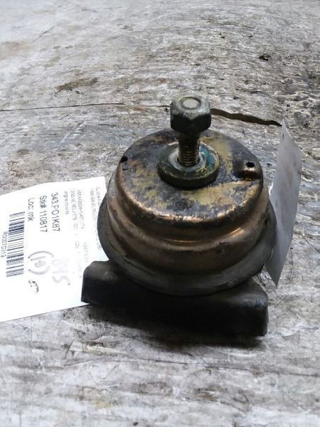 1987 Engine Mounts  PORSCHE 924    AA70319