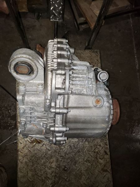 2006-2014 RANGE ROVER TRANSFER CASE  128957