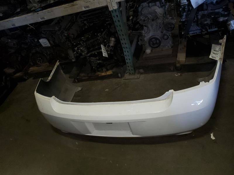 2006-2016 CHEVROLET IMPALA WHITE REAR BUMPER KR120526