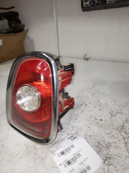 2009 MINI COOPER RIGHT TAIL LAMP ASSMBLY 63212757012 KR125601