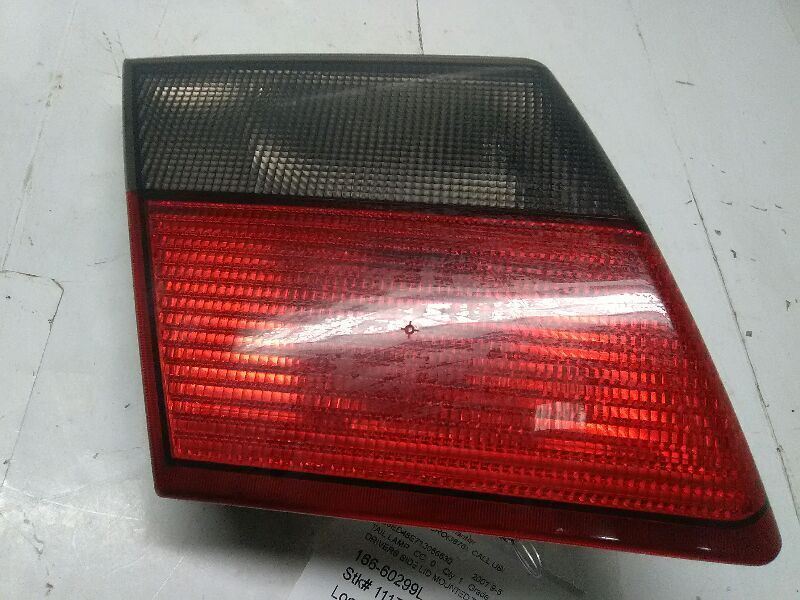 99-01 SAAB 9-5 Driver Left Tail Light Sedan Lid Mounted AA 55939