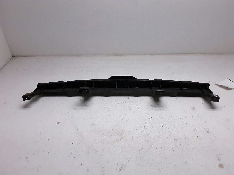 CHRYSLER DODGE RAM REAR FASCIA BUMPER CENTER MOUNTING BRACKET OEM 05113107AC NEW