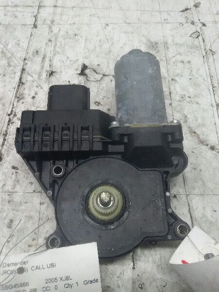 Passenger Right Front Window Regulator Fits 04-07 XJ8 59391