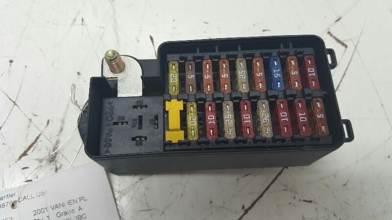 00-03 JAGUAR XJ8 Fuse Box Engine 47102