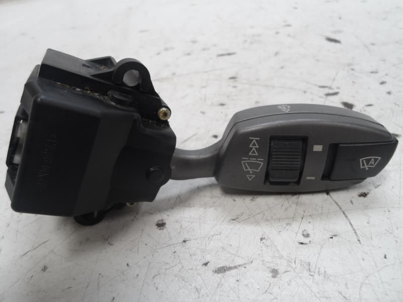 02-05 BMW 745i Passenger Column Switch Wiper With Rain Sensor 11587