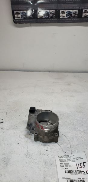 03-06 08-12 PORSCHE CAYENNE Throttle Body 4.8L With Turbo Engine AA116876