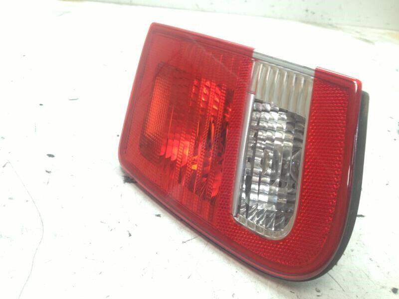 03-07 SAAB 9-3 Passenger Tail Light Sedan 4 Door Lid Mounted AA10287