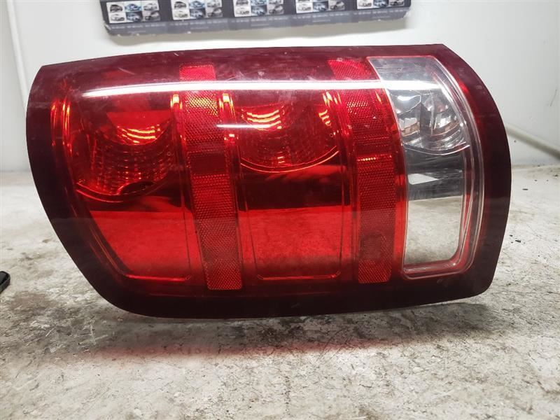 07-14 SIERRA 2500 PICKUP Driver Tail Light Pickup With Box AA 120754