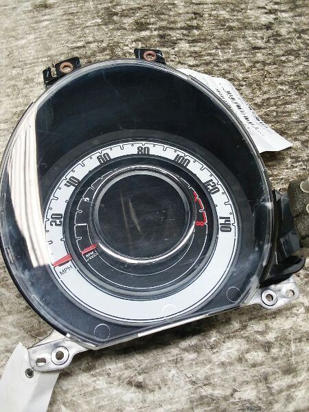 12-17 FIAT 500 Speedometer 2 Door Pop AA 67765