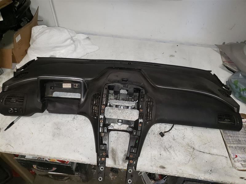 13 CHEVROLET VOLT Dash Panel AA 117413