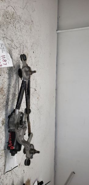 14-18 KIA FORTE Wiper Transmission 118616