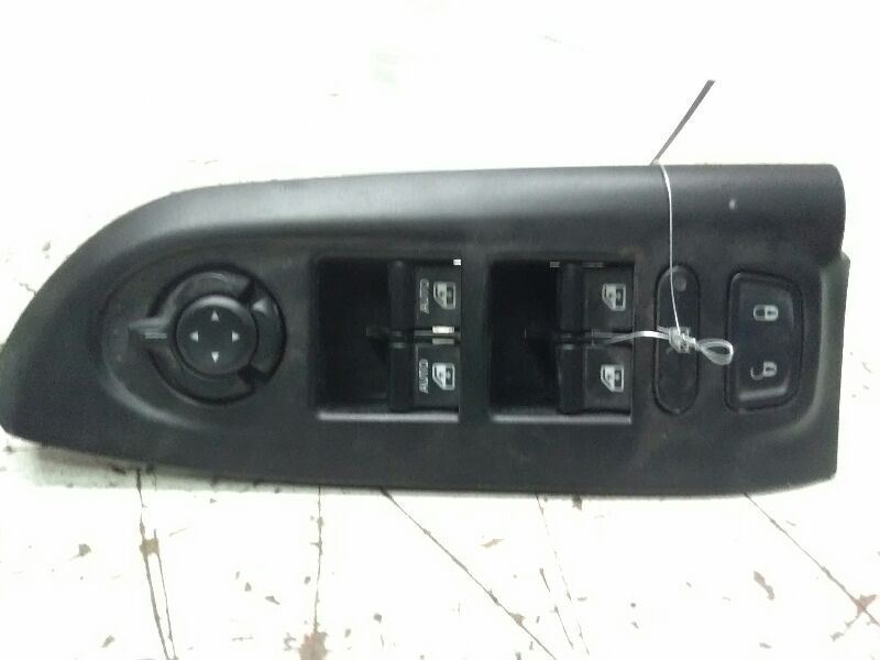 16-17 FIAT 500 Driver Front Door Switch Driver's 4 Door X Model 53128