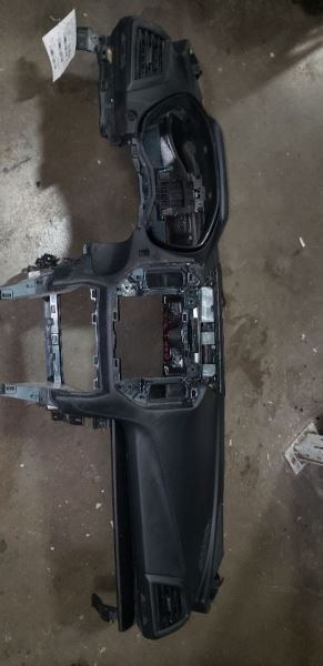 17-19 SUBARU IMPREZA Dash Panel Conventional Ignition AA 119392