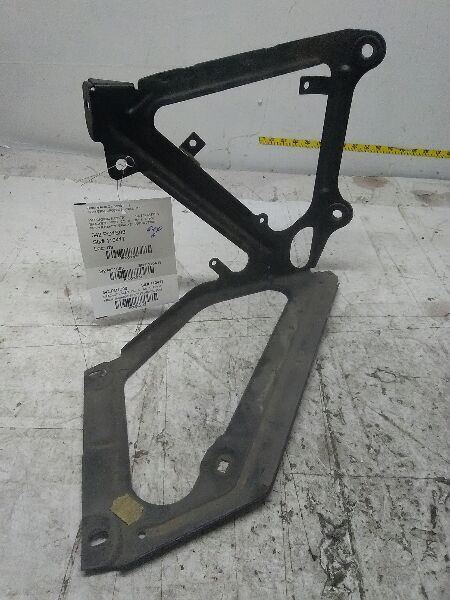 1998 PORSCHE BOXSTER FRONT LEFT RADIATOR BRACKET 99610303355 KR60572