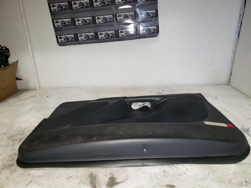 2002 Front Door Trim Panel  CHEVROLET TRUCK SILVRDO15 AA124503