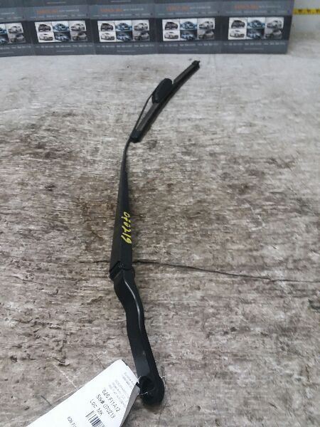 2012 Wiper Arm 500 FIAT 68847