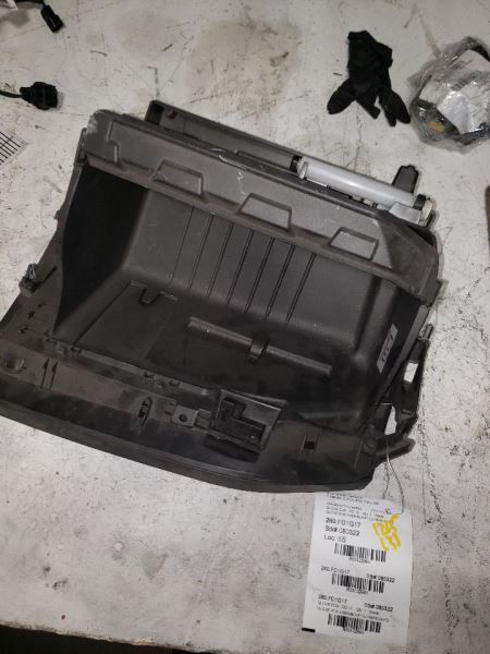 2017 Glove Box  FORD FOCUS  AA122993