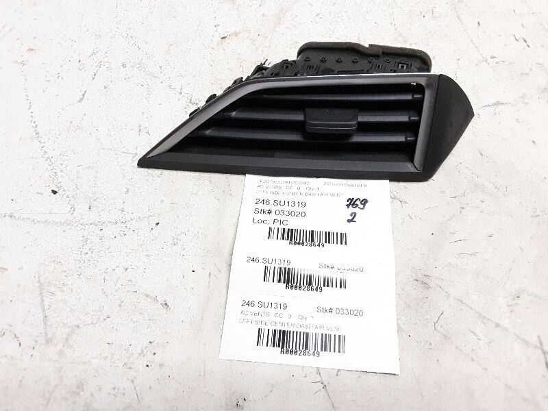 2019 SUBARU CROSSTREK LEFT SIDE CENTER DASH AIR VENT OEM 66110FL010 KR106399