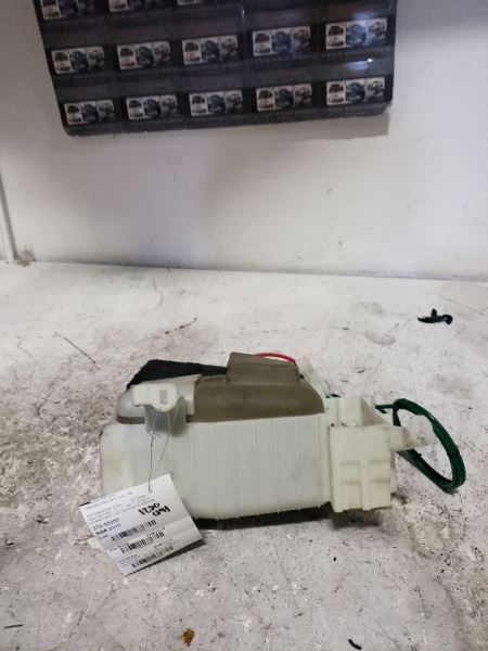 Vacuum Pump 204 Type C250 Sedan AWD Fits 08-12 MERCEDES C-CLASS 127863